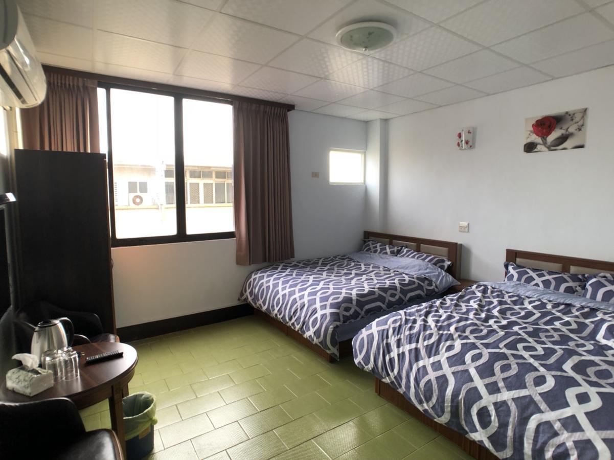 Zhongxing Hotel Tongluo Kültér fotó